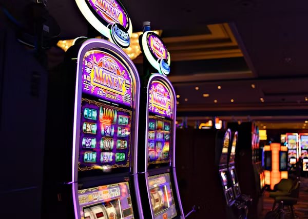 Gambar promosi bonus besar dan cashback di macanslot138